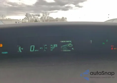 2013 Toyota Prius z USA, uszkodzony, nr VIN JTDKN3DU3D5546129